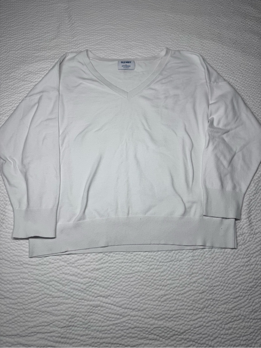 Old Navy White V-Neck Lightweight Sweater XL